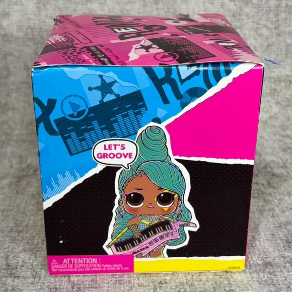LOL Surprise Remix Hair Flip Pink Packaging Collector Doll - Picture 3 of 8